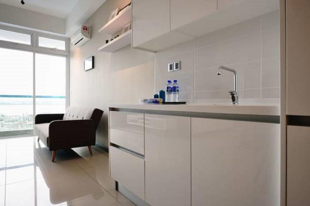Experience The Coast - Hostahome Suites At Paragon Residence Near Downtown Apartment *